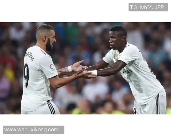 17岁卡尔模仿维尼修斯庆祝引发皇马博主热议皇梦成真可能性分析